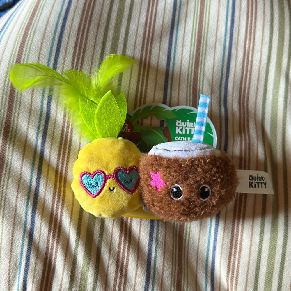 Quirky Kitty Purrfect Pina Colada Catnip Cat Toys